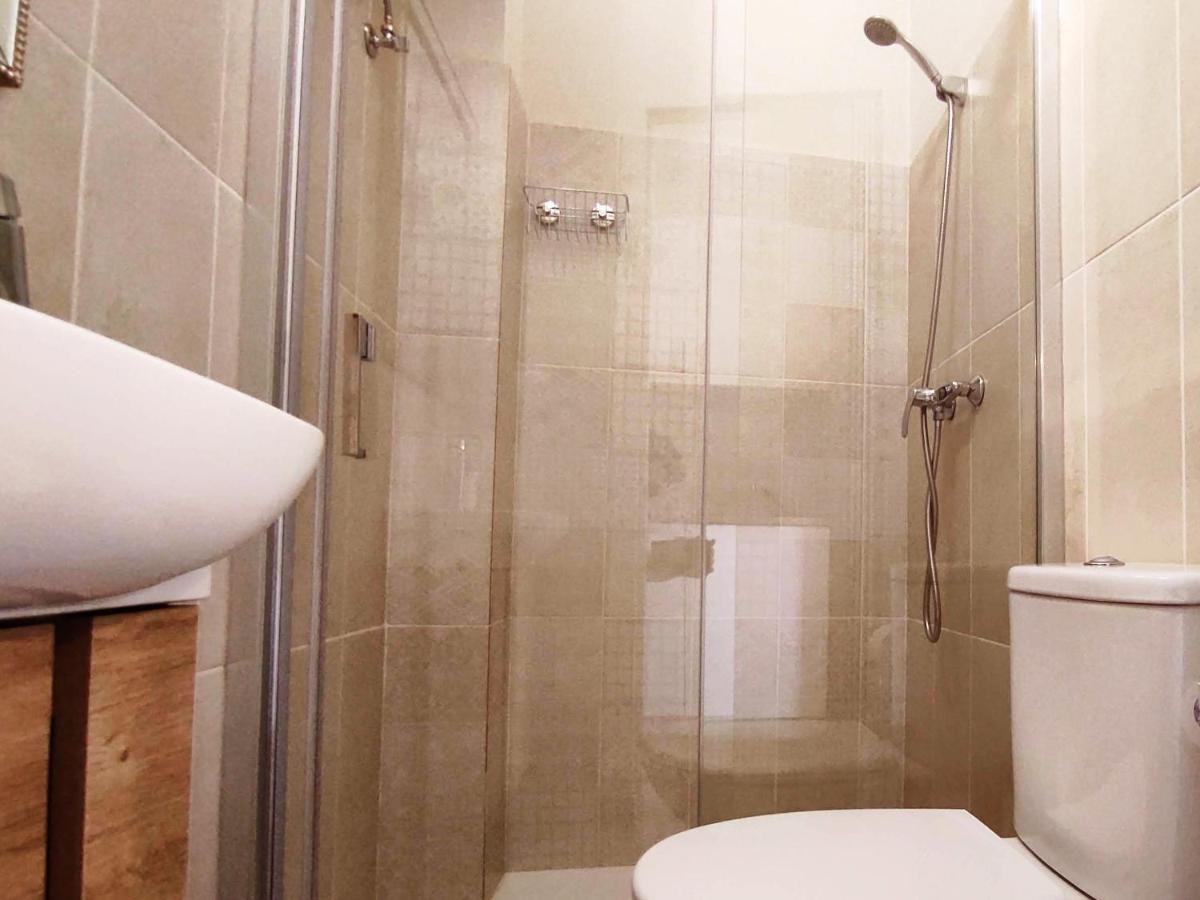 Apartamentos Carrillo 2 ซานตาครูซ เด เตเนริเฟ ภายนอก รูปภาพ